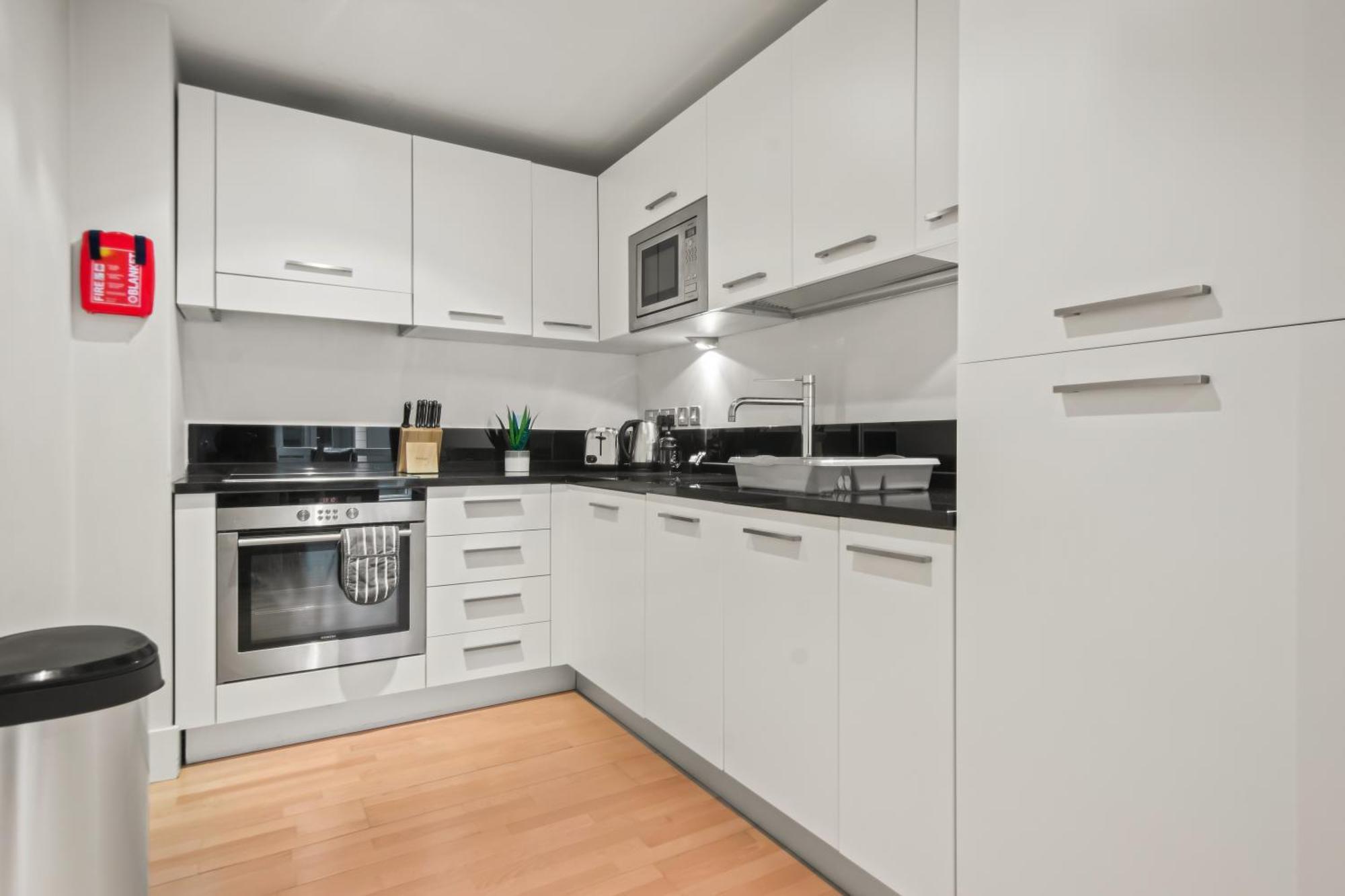 Mysquare One Bedroom Serviced Apartment Near St Paul'S Blackfriars Londres Exterior foto