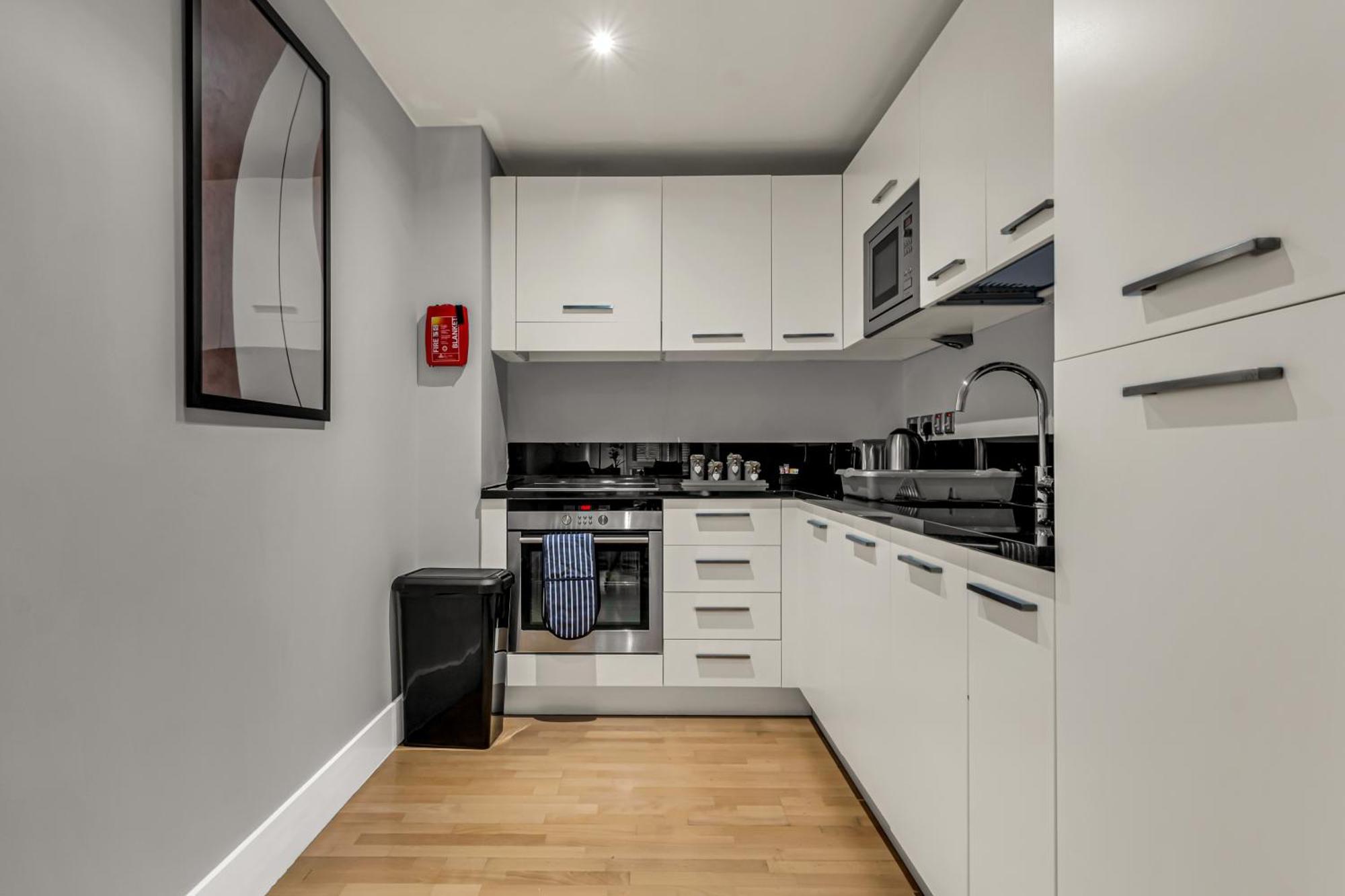 Mysquare One Bedroom Serviced Apartment Near St Paul'S Blackfriars Londres Exterior foto